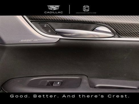 Certified 2022 Cadillac XT6 Sport w/ Technology Package AWD/4WD image 28