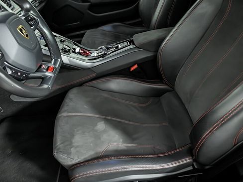 Used 2015 Lamborghini Huracan LP 610-4 AWD/4WD image 19