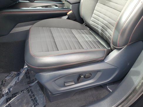 Used 2025 Ford Explorer ST-Line AWD/4WD image 11