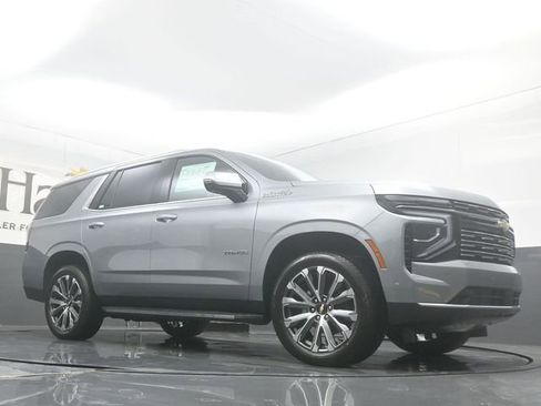 New 2026 Chevrolet Tahoe High Country AWD/4WD image 2
