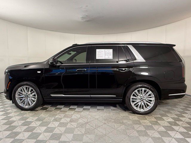 Used 2026 Cadillac Escalade Luxury w/ Touring Package AWD/4WD image 3