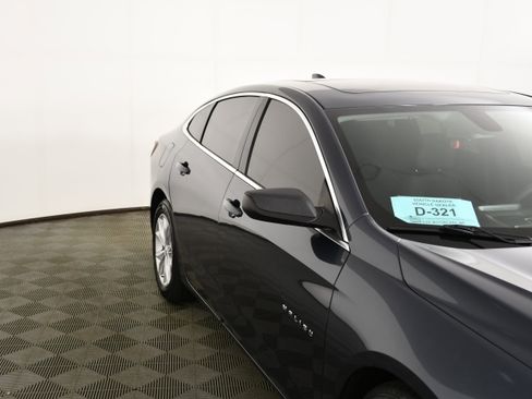 Used 2021 Chevrolet Malibu LT FWD image 14