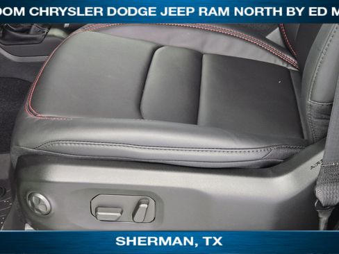 New 2025 Jeep Wrangler Rubicon w/ Xtreme 35 Tire Package image 21