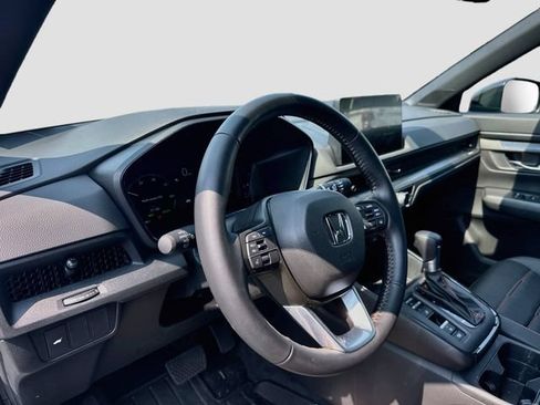 Used 2026 Honda CR-V Sport-L image 11