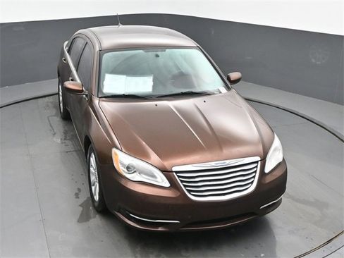 Used 2012 Chrysler 200 Touring image 44