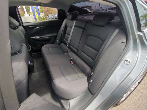 Used 2023 Chevrolet Malibu LT FWD image 24