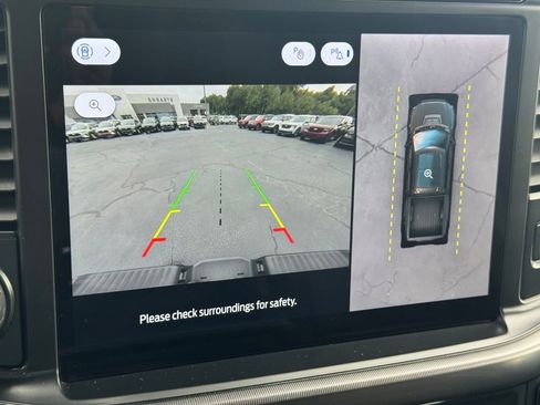 Used 2025 Ford F150 Raptor image 11