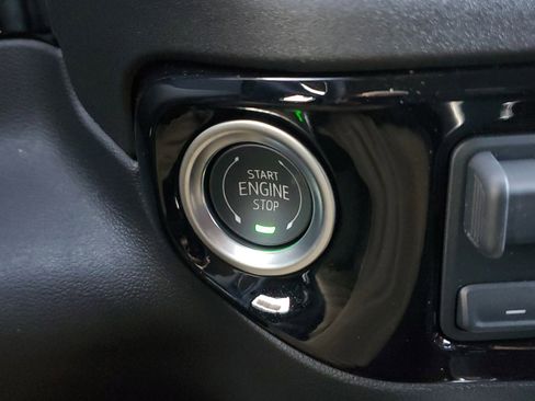 New 2025 GMC Sierra 1500 Elevation w/ Preferred Package image 33