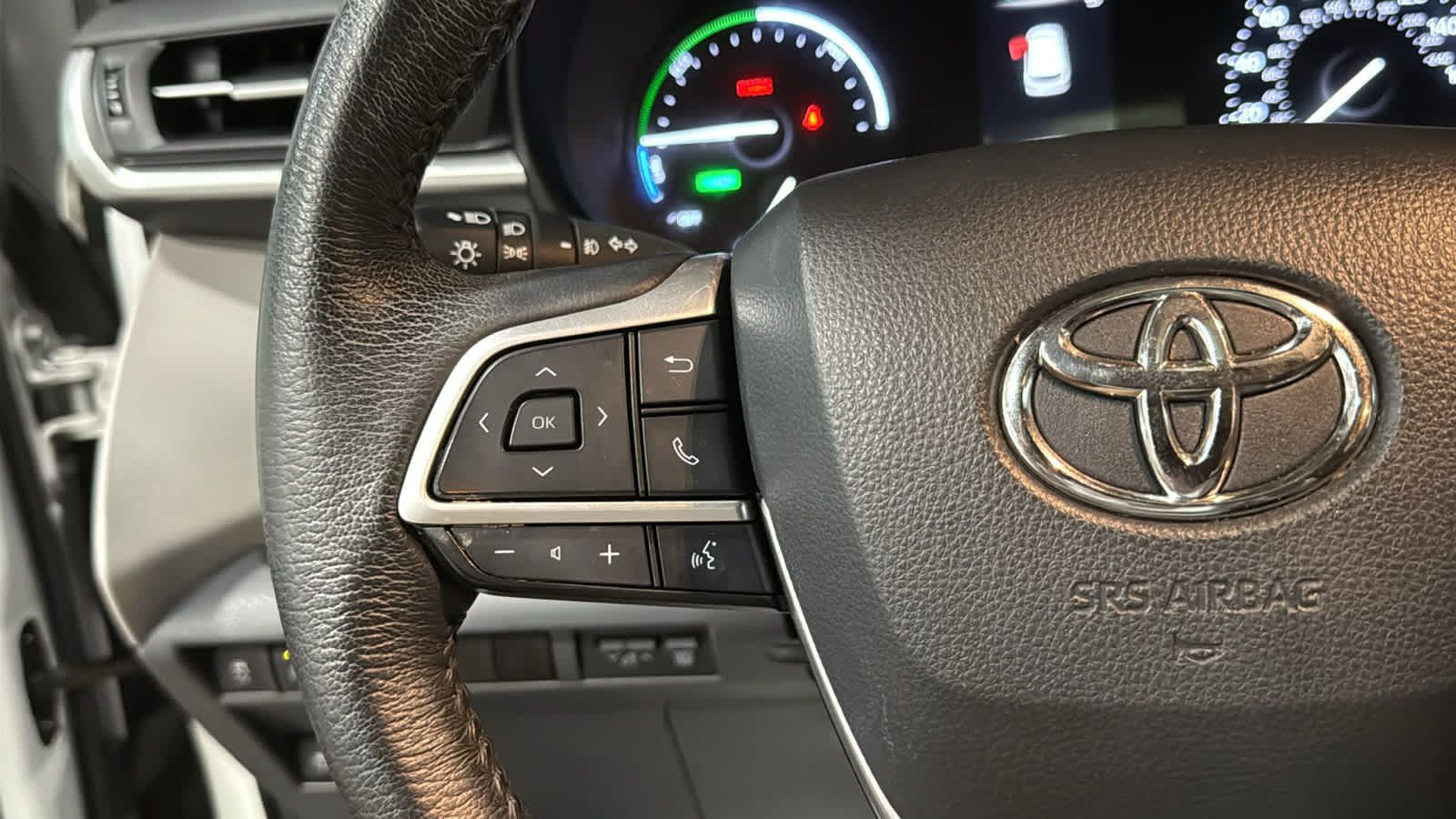 Used 2021 Toyota Sienna XLE w/ XLE Plus Package AWD/4WD image 12