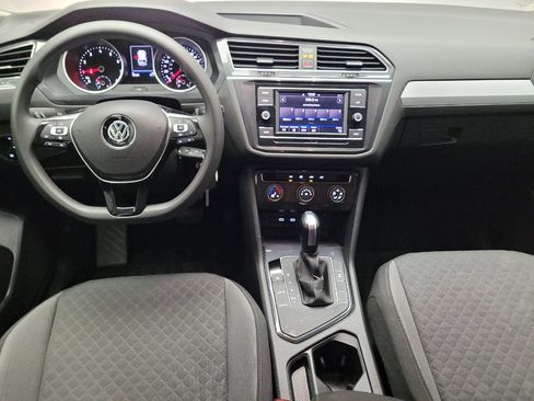 Used 2020 Volkswagen Tiguan S FWD image 26