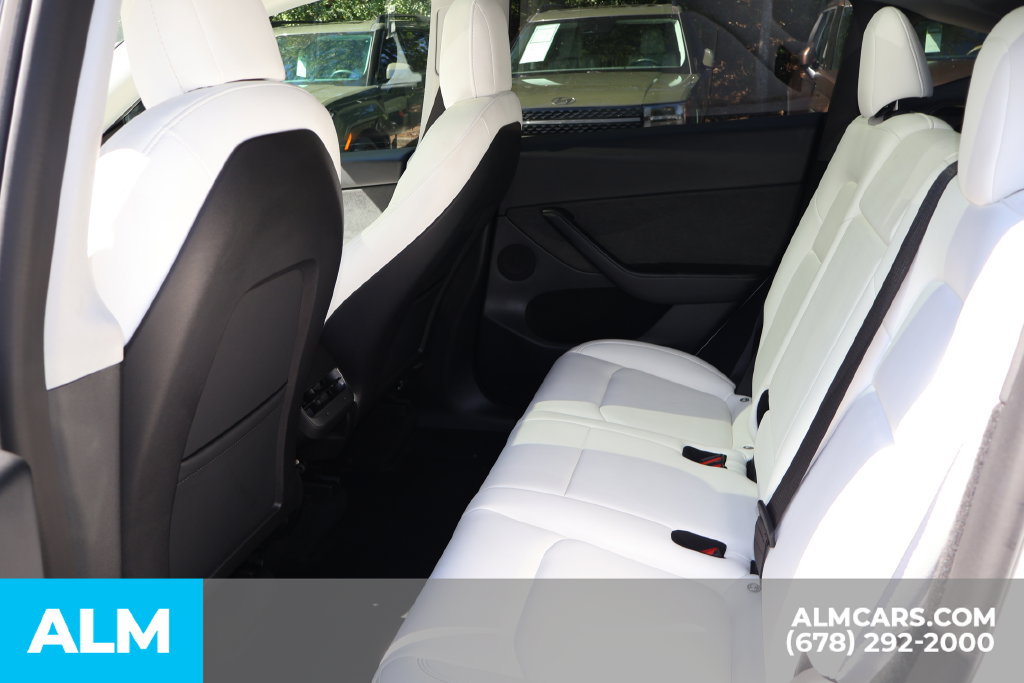 Used 2023 Tesla Model Y Performance AWD/4WD image 16