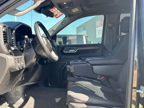 Used 2023 Chevrolet Silverado 1500 LT image 33