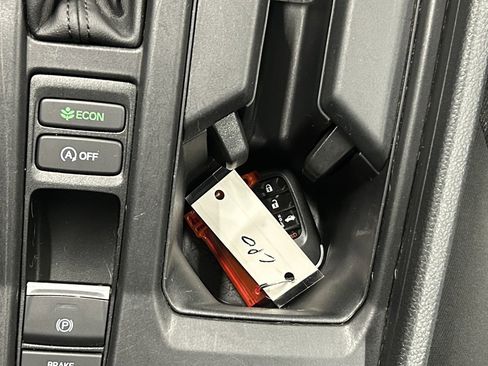 Used 2024 Honda Accord EX image 34