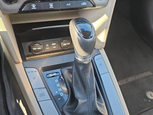 Used 2017 Hyundai Elantra SE w/ SE A/T Tech Package 03 image 14