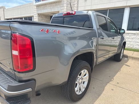Used 2019 Chevrolet Colorado LT w/ LT Convenience Package AWD/4WD image 6
