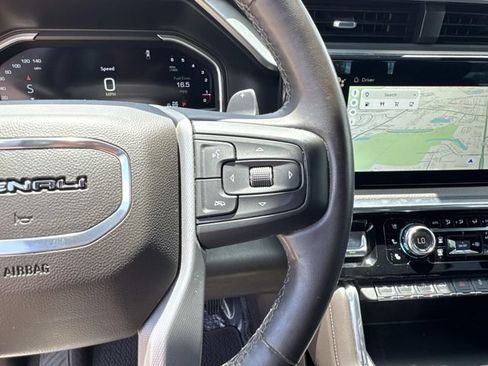 Used 2023 GMC Sierra 1500 Denali w/ Technology Package AWD/4WD image 29