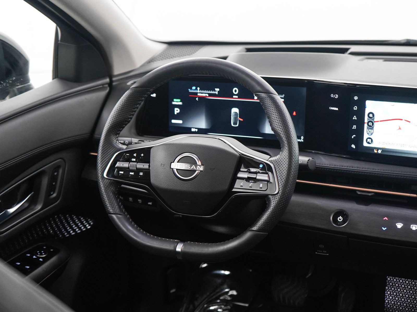 Used 2024 Nissan Ariya AWD image 14