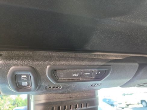 Used 2019 Jeep Wrangler Unlimited Rubicon AWD/4WD image 10
