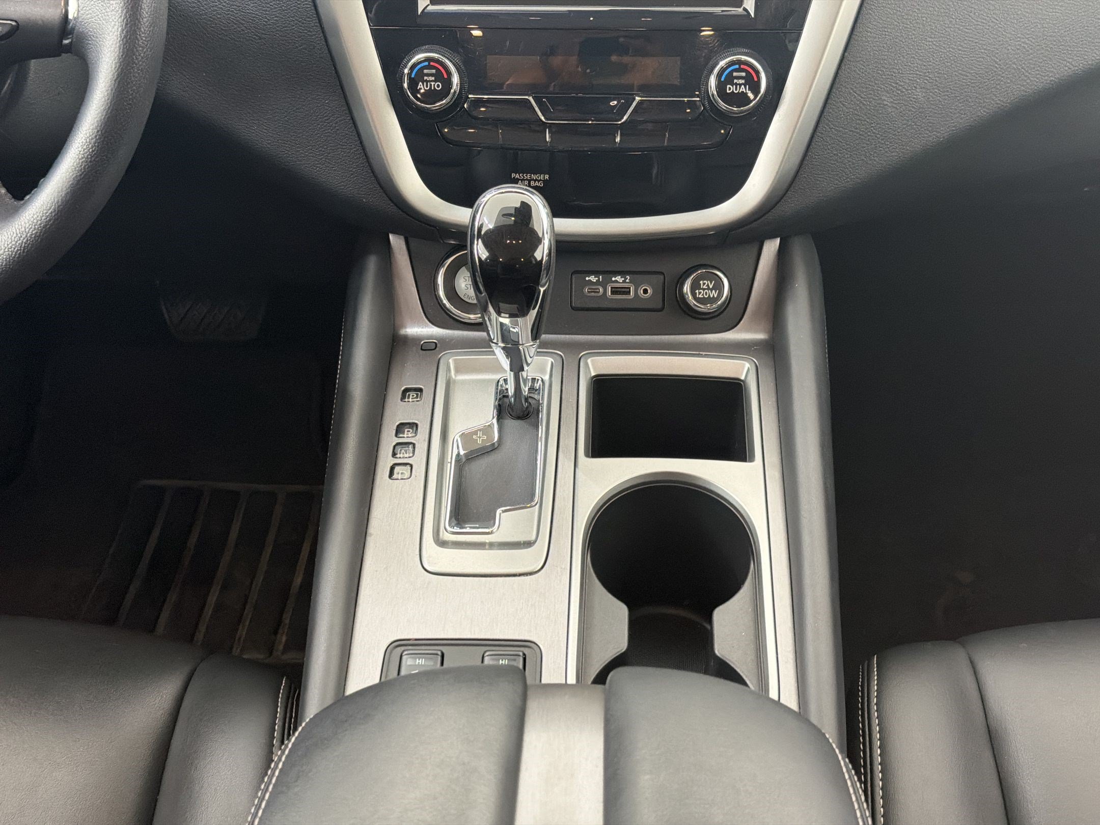 Used 2024 Nissan Murano SV w/ SV Midnight Edition Package AWD/4WD image 18