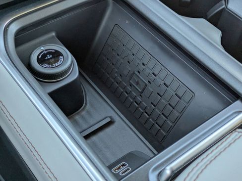 New 2025 Ford Expedition Max Active image 26