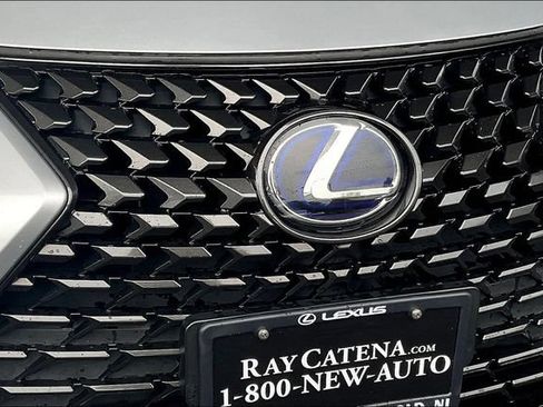 Used 2019 Lexus UX 250h w/ Accessory Package 2 AWD/4WD image 33