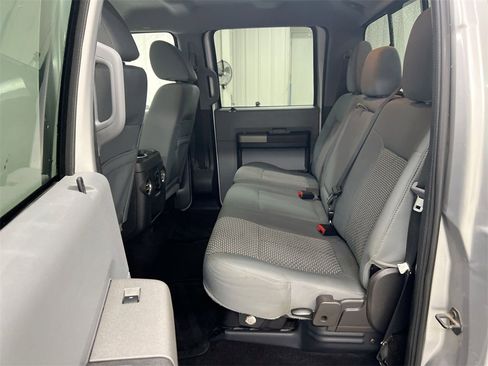 Used 2011 Ford F250 XLT w/ XLT Interior Pkg image 21