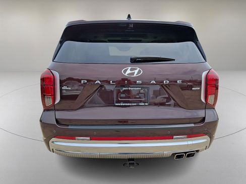 Used 2023 Hyundai Palisade Calligraphy w/ Cargo Package AWD/4WD image 9