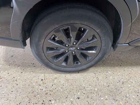 Used 2025 Subaru Outback Onyx Edition image 34