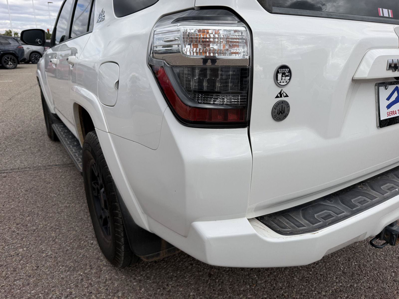 Used 2017 Toyota 4Runner SR5 AWD/4WD image 11