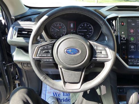 Used 2023 Subaru Ascent Touring AWD/4WD image 28