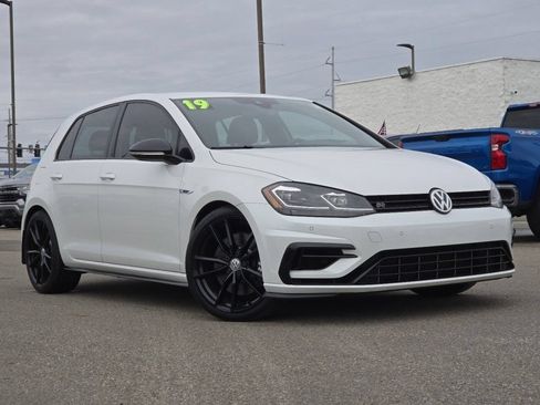 Used 2019 Volkswagen Golf R 4-Door AWD/4WD image 2