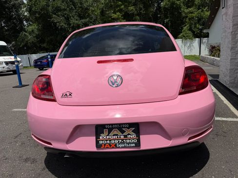 Used 2013 Volkswagen Beetle 2.5 FWD image 11