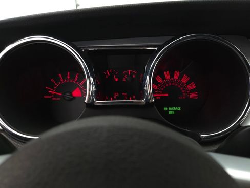 Used 2006 Ford Mustang GT Premium image 19