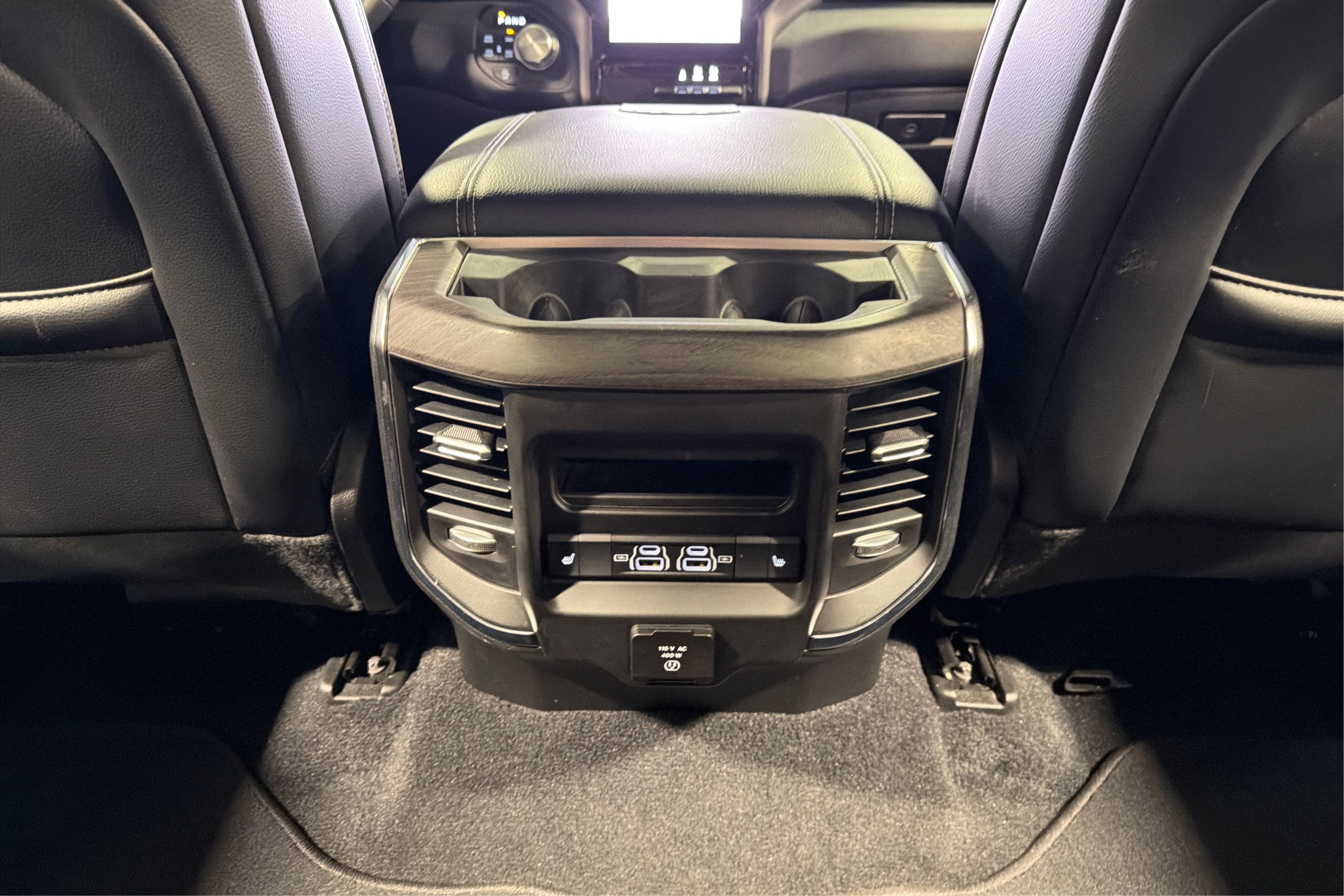 Used 2026 RAM 1500 Laramie AWD/4WD image 39
