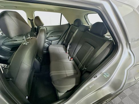 Used 2025 Hyundai Venue SEL image 27