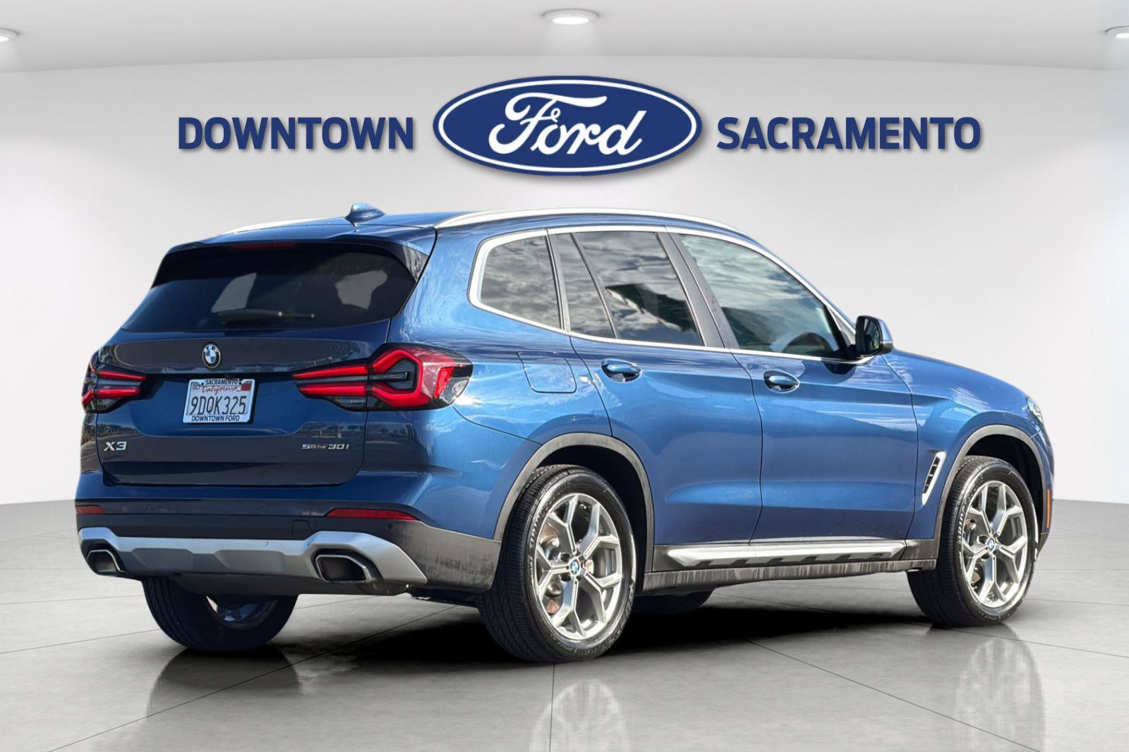 Used 2023 BMW X3 sDrive30i w/ Convenience Package RWD image 7