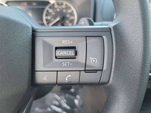 New 2026 Nissan Rogue S image 6