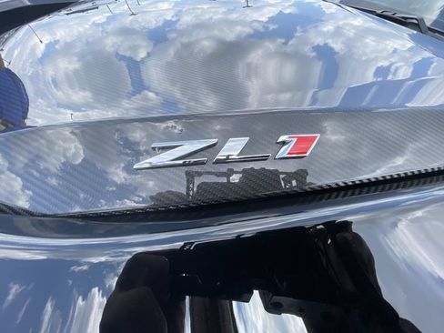 Certified 2018 Chevrolet Camaro ZL1 RWD image 31