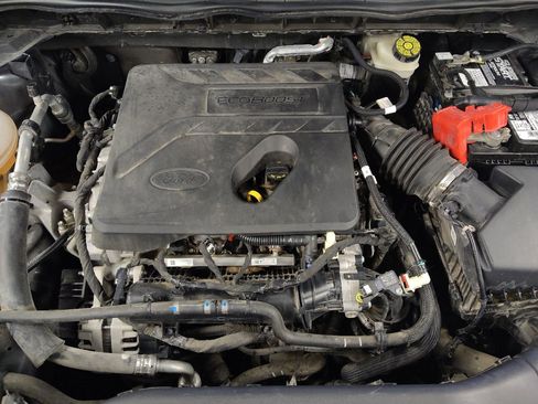 Used 2020 Ford Escape SE FWD image 30