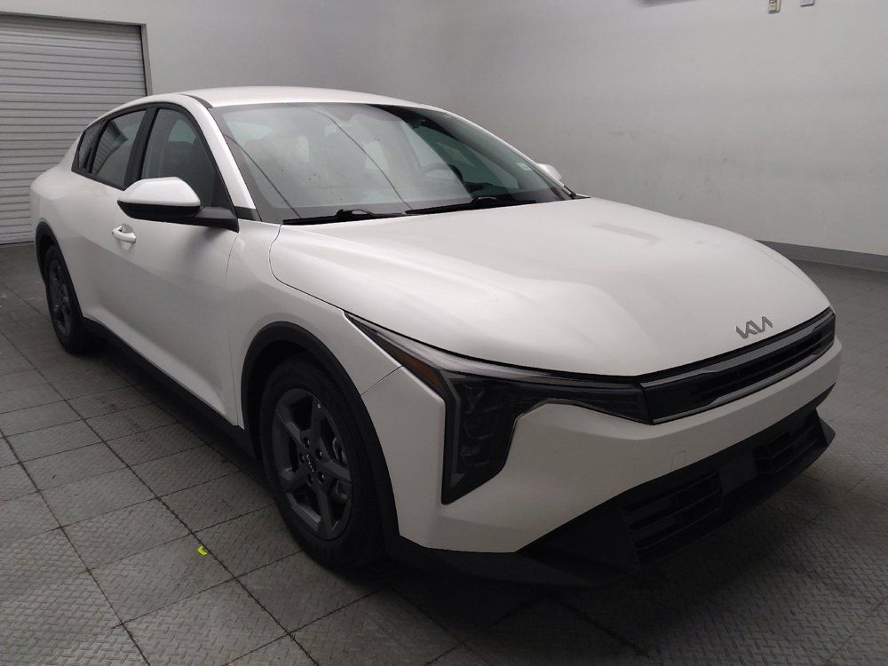 Used 2025 Kia K4 FWD image 13