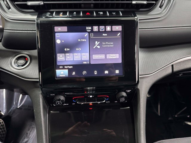 Used 2023 Jeep Grand Cherokee Laredo AWD/4WD image 16