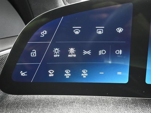 Used 2023 Lucid Air Pure AWD/4WD image 25