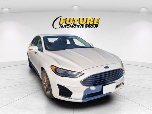 Used 2020 Ford Fusion SEL FWD image 1