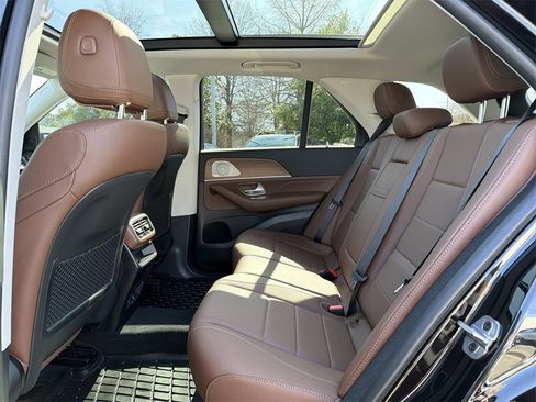 Certified 2025 Mercedes-Benz GLE 350 4MATIC image 14
