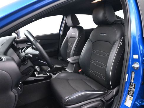 Used 2023 Kia Forte GT-Line w/ GT-Line Technology Package image 16