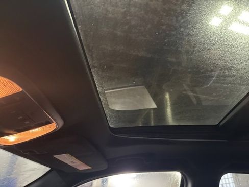 Used 2016 Jeep Grand Cherokee Overland image 17