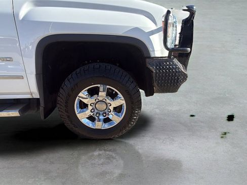 Used 2017 GMC Sierra 3500 Denali w/ Duramax Plus Package image 58