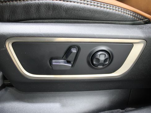 Used 2019 RAM 1500 Limited image 4