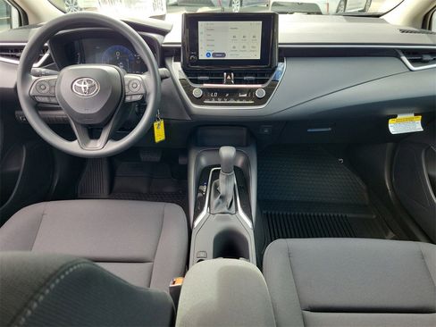 Used 2026 Toyota Corolla LE image 12