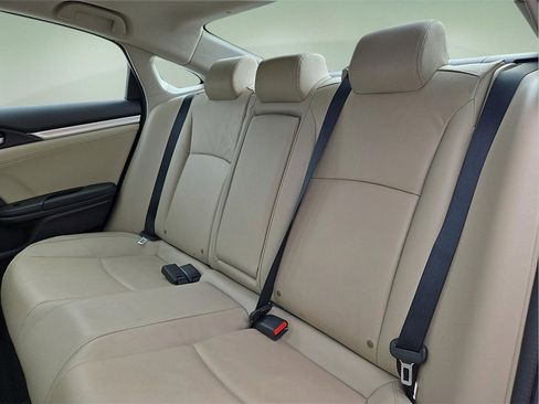 Used 2017 Honda Civic EX-L image 8